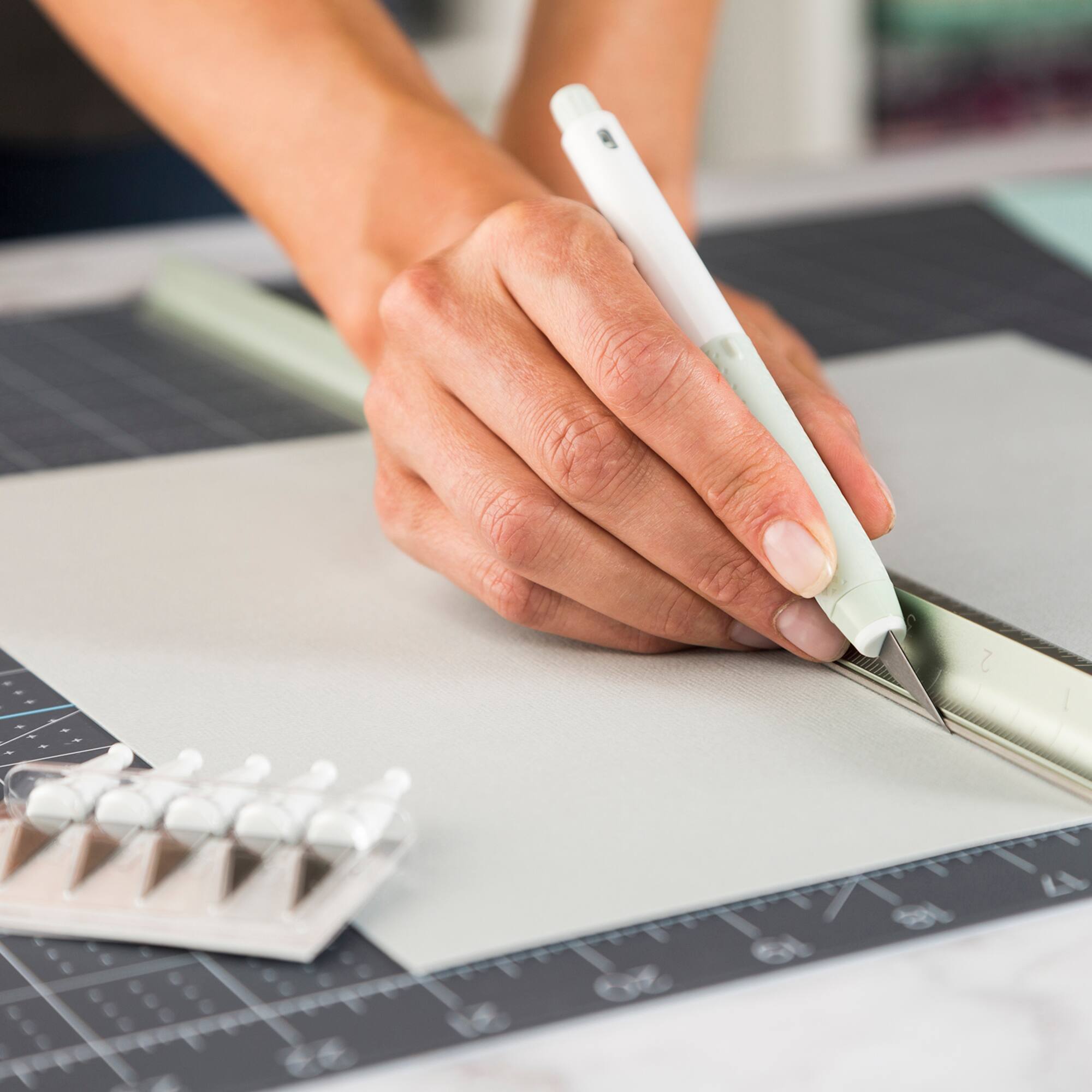 Cricut® Mint TrueControl Kit™